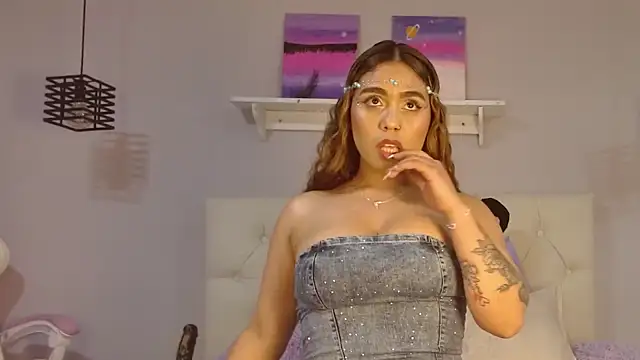 Aitanafox online show from October 12, 7:18 am