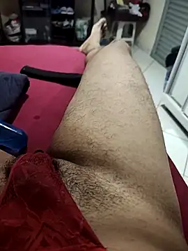 IncomingEssence478 online show from April 6, 11:49 pm