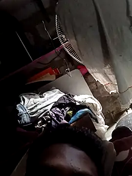 Snapshot of hemcrazy chatting on October 6, 5:49 am hemcrazy online show from October 6, 5:49 am