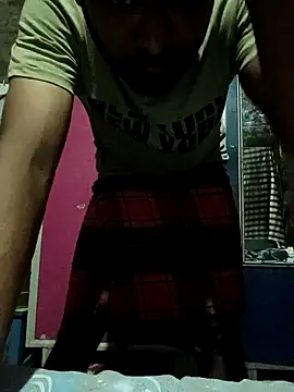 Snapshot of hemcrazy chatting on October 18, 5:32 am hemcrazy online show from October 18, 5:32 am