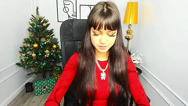 TiffanyYounge online show from December 19, 11:17 am