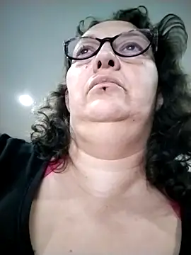 Snapshot of -saraqueen- chatting on October 17, 9:50 pm -saraqueen- online show from October 17, 9:50 pm