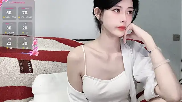 Nuomio online show from May 17, 10:28 pm
