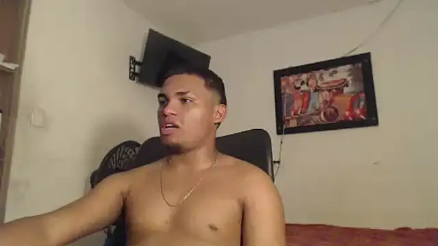 Snapshot of Jorgemk chatting on November 8, 7:01 pm Jorgemk online show from November 8, 7:01 pm