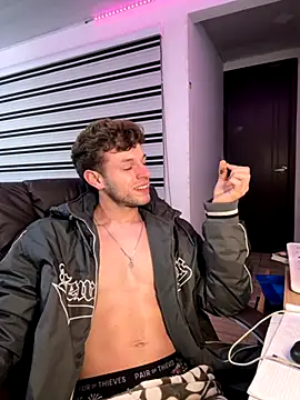 noah red online show from October 13, 5:51 am