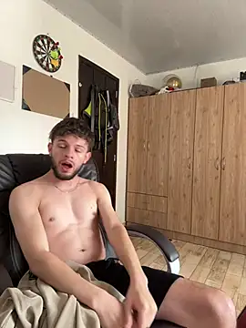 noah red online show from April 22, 3:57 pm