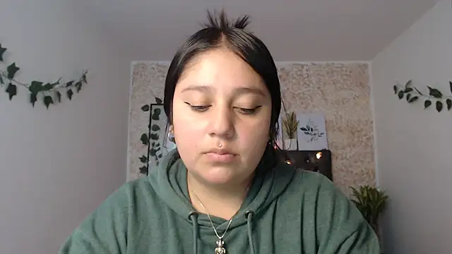 KOREN JALAA online show from February 21, 6:37 pm