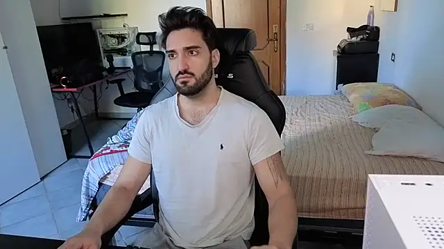 Al3xox02 online show from February 13, 10:44 am