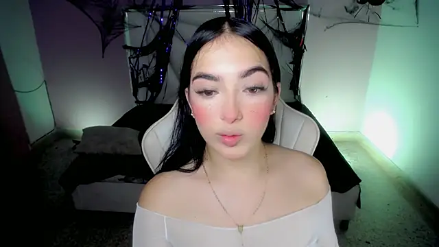 cielooo  online show from October 29, 8:21 pm