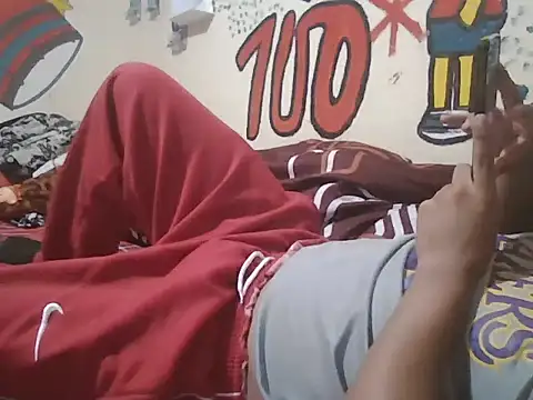 marco13y online show from February 26, 12:09 am