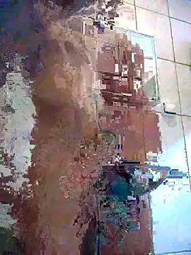 Snapshot of wellpauduro1994 chatting on December 4, 3:54 pm wellpauduro1994 online show from December 4, 3:54 pm