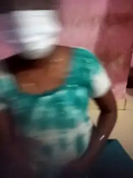 Snapshot of Eswar77 chatting on November 8, 4:18 pm Eswar77 online show from November 8, 4:18 pm