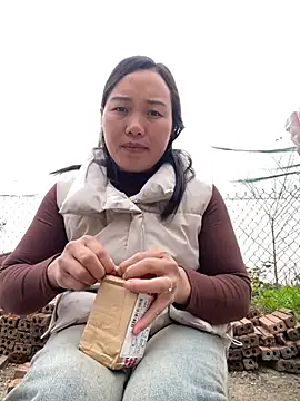 Pii x online show from December 4, 6:44 am