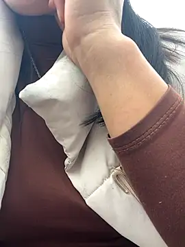 Pii x online show from December 5, 6:44 am