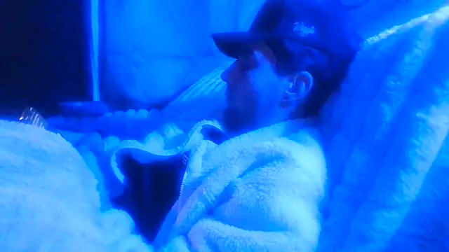 Snapshot of nvthvn555 chatting on October 8, 12:14 pm nvthvn555 online show from October 8, 12:14 pm