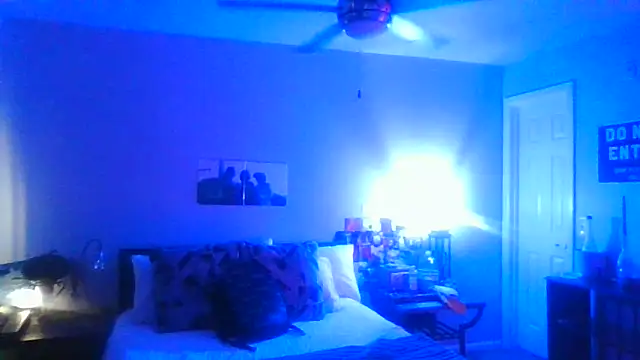 Snapshot of nvthvn555 chatting on October 18, 11:38 pm nvthvn555 online show from October 18, 11:38 pm