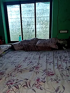 Snapshot of Shiyalsen chatting on November 4, 9:08 am Shiyalsen online show from November 4, 9:08 am