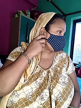 Snapshot of Shiyalsen chatting on November 12, 9:32 am Shiyalsen online show from November 12, 9:32 am