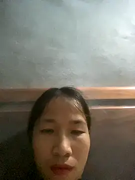 phuongthaoo01 online show from October 7, 2:31 am