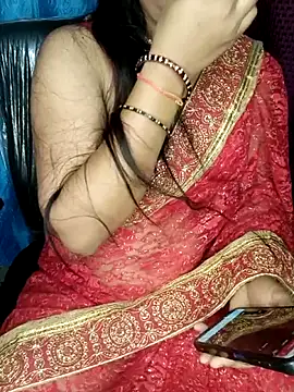 Snapshot of Rashmi_011 chatting on May 21, 11:45 pm Rashmi 011 online show from May 21, 11:45 pm