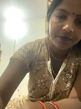 Snapshot of Sapnahot34 chatting on November 26, 6:03 am Sapnahot34 online show from November 26, 6:03 am