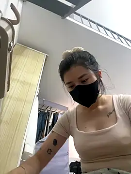 Titlelove online show from November 20, 8:47 am