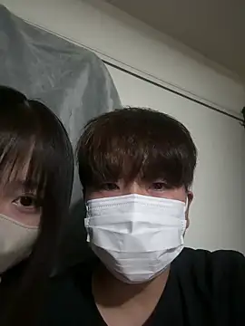 Snapshot of CoYu-528 chatting on October 9, 1:20 pm CoYu-528 online show from October 9, 1:20 pm