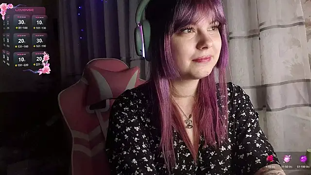 KristiBloom online show from February 26, 10:53 pm