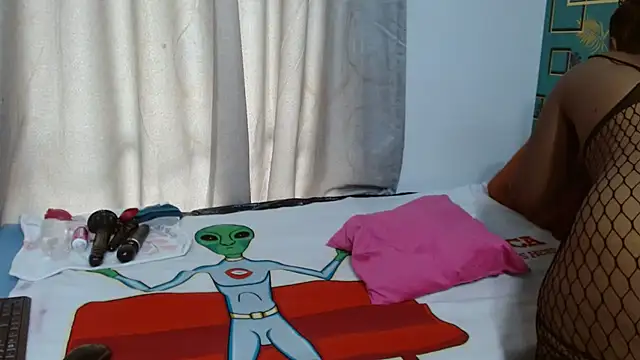 Snapshot of Bigboobsbooty chatting on October 12, 6:12 am Bigboobsbooty online show from October 12, 6:12 am