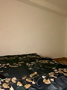 Monica  Bellucci   online show from January 17, 4:11 pm