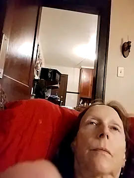 Snapshot of Spicylady1234 chatting on December 23, 5:27 am Spicylady1234 online show from December 23, 5:27 am