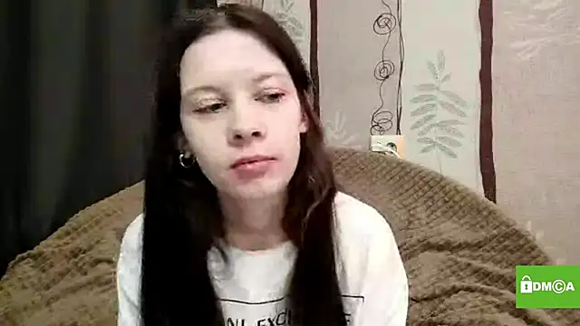babylilcute online show from October 7, 11:18 am