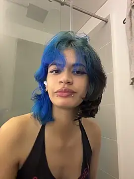 sukulaurens online show from March 13, 7:09 pm