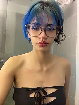 sukulaurens online show from April 13, 7:52 pm