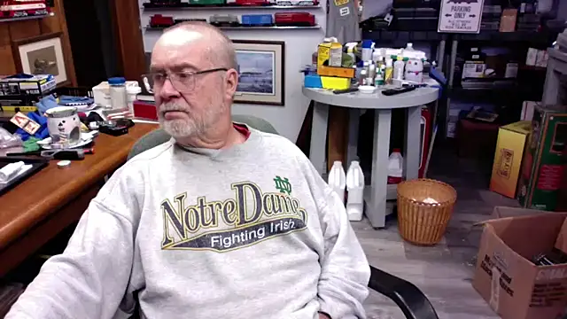 Snapshot of Jcaspen chatting on February 5, 3:38 pm Jcaspen online show from February 5, 3:38 pm