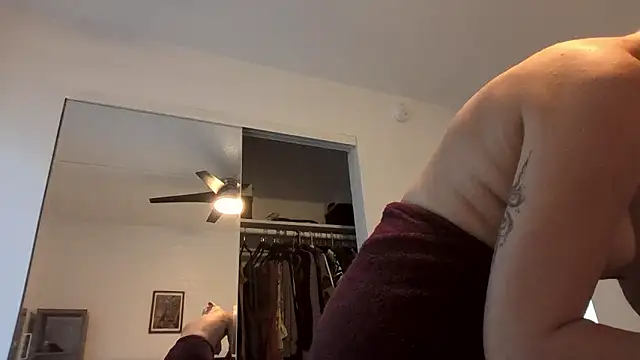 VickiSpectrum online show from January 8, 11:51 pm