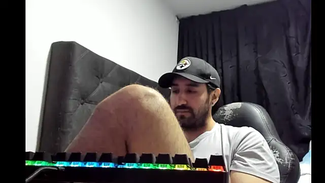 coolfriki online show from December 21, 3:57 am