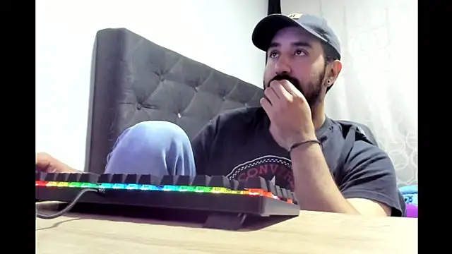 coolfriki online show from March 26, 11:21 pm