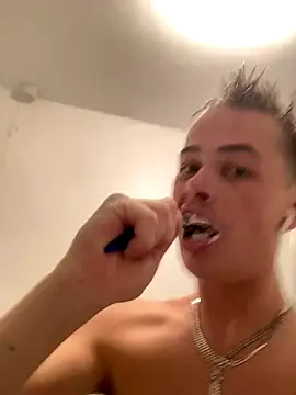 Snapshot of Bigflex1738 chatting on November 4, 7:57 pm Bigflex1738 online show from November 4, 7:57 pm