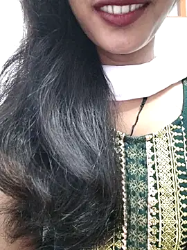 Snapshot of anjali2351 chatting on June 27, 6:07 am anjali2351 online show from June 27, 6:07 am