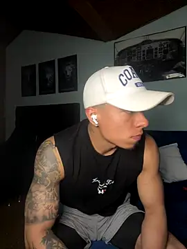 mateocorved online show from November 30, 9:41 pm