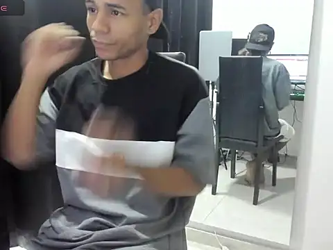 Snapshot of Baby_Latin chatting on October 28, 3:10 am Baby Latin online show from October 28, 3:10 am