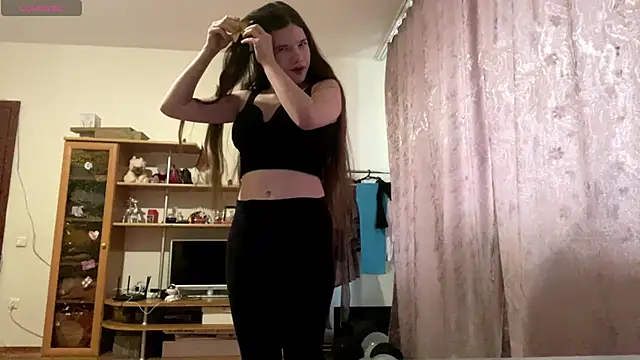 Snapshot of AlmetaBradicich chatting on October 14, 6:25 am AlmetaBradicich online show from October 14, 6:25 am