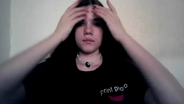 Snapshot of AlmetaBradicich chatting on October 21, 6:47 am AlmetaBradicich online show from October 21, 6:47 am