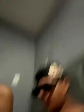 lain213 online show from October 21, 5:52 am