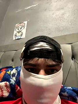 lain213 online show from October 27, 5:00 am