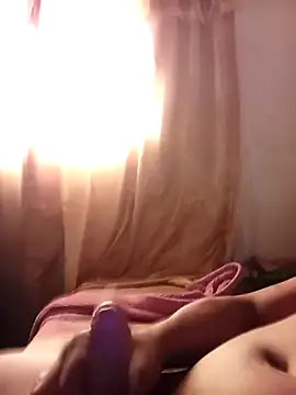 Snapshot of Cay3 chatting on November 6, 2:29 pm Cay3 online show from November 6, 2:29 pm