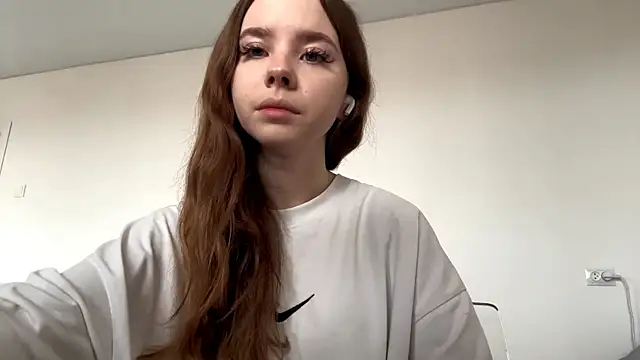 EhtelBiondi online show from October 30, 8:16 am