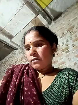 Snapshot of Nm_sanjna chatting on April 18, 2:10 pm Nm sanjna online show from April 18, 2:10 pm