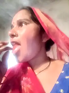 Snapshot of Nm_sanjna chatting on April 20, 3:09 am Nm sanjna online show from April 20, 3:09 am